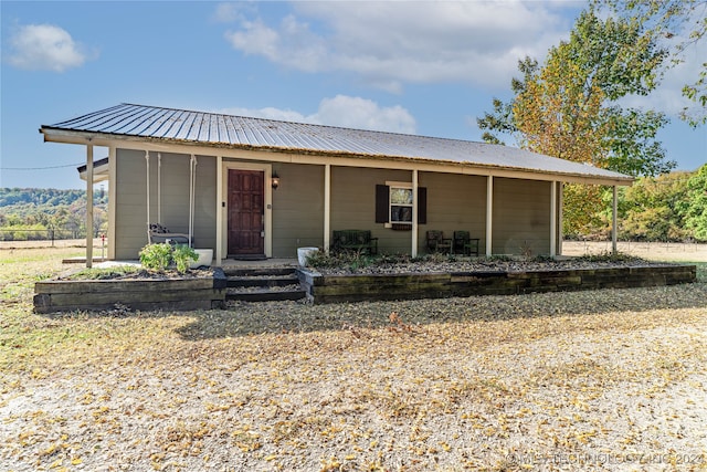 view of front of home featuring a porch