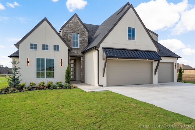 view of front of home with a front lawn