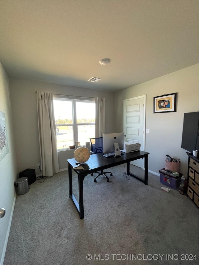 office area with carpet floors