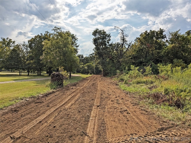 Listing photo 2 for S 4210 Road, Claremore OK 74017