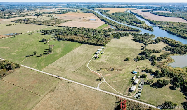 bird's eye view featuring a rural view and a water view