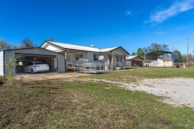 view of front of house with a porch and a front lawn