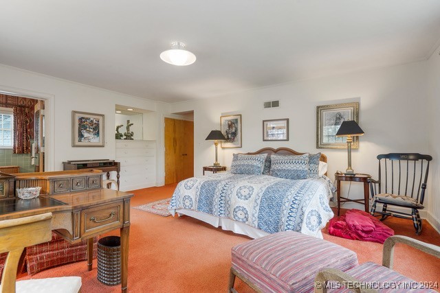 bedroom with carpet floors