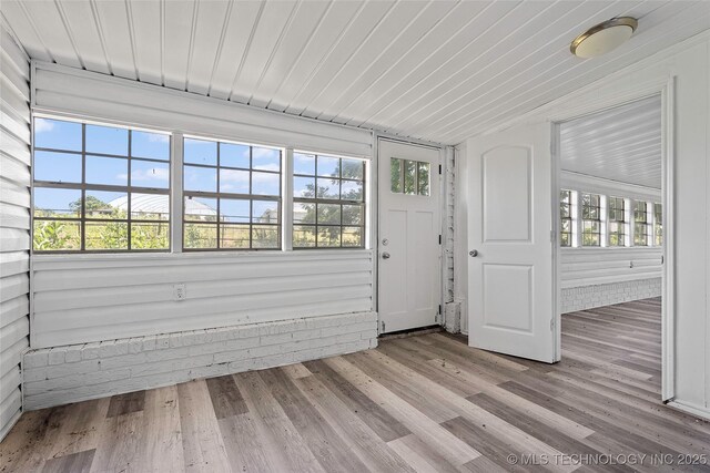 7740 Swayback, Sulphur, OK 73086 - foyer with light wood finished floors