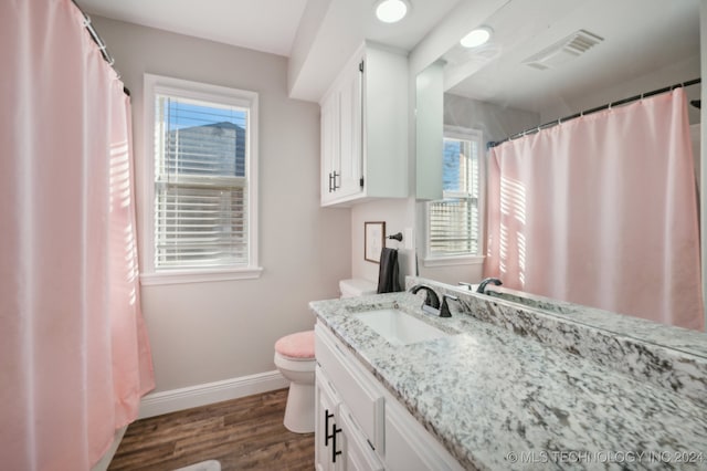 bathroom with shower / bath combination with curtain