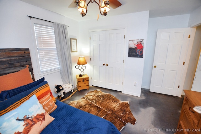 bedroom with a closet and ceiling fan