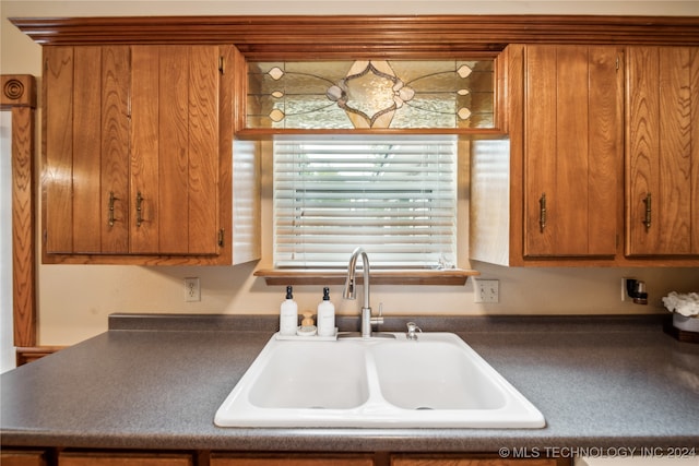 kitchen featuring sink