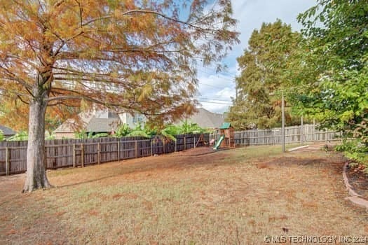 view of yard featuring a playground