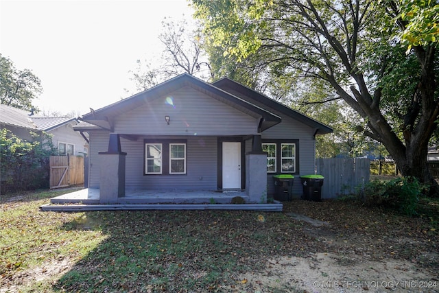 view of front of property