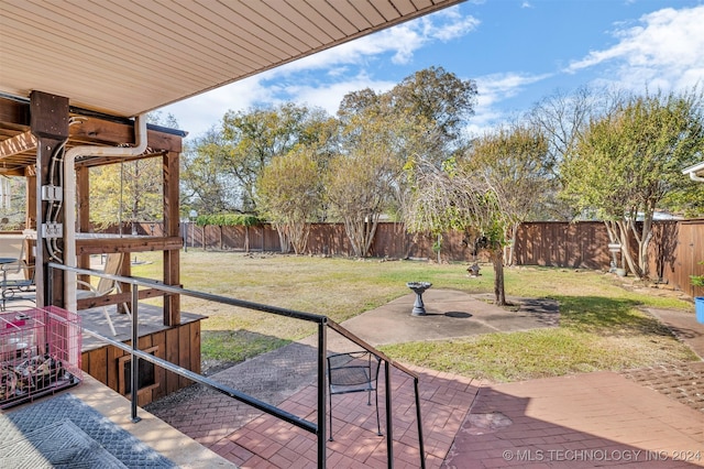 view of yard with a patio area