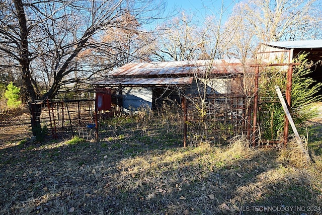 view of outbuilding