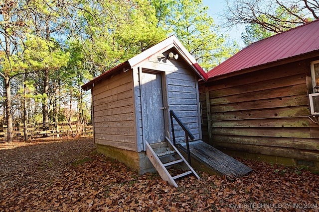 view of outdoor structure