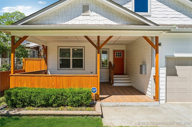 view of front of property with a porch