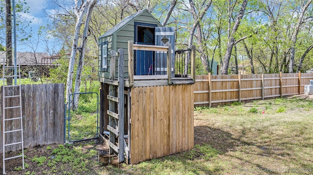 view of outbuilding