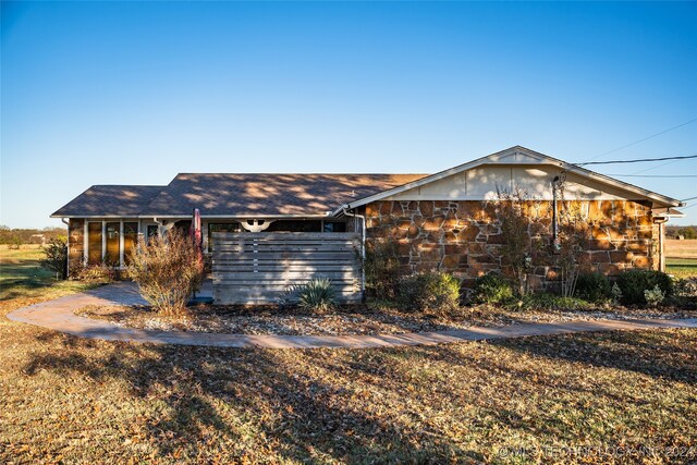 view of single story home