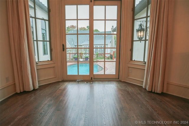 8403 S Allegheny Ave, Tulsa, OK 74137 - entryway featuring dark wood-type flooring
