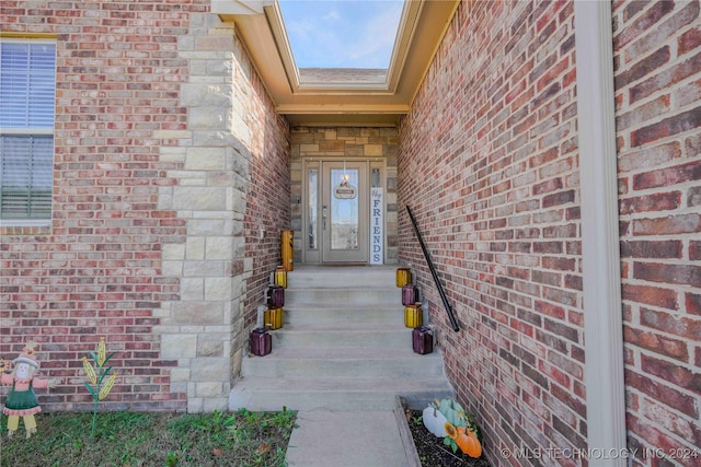 view of property entrance