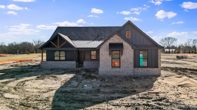 view of modern inspired farmhouse