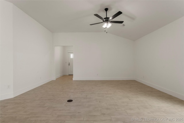 empty room featuring ceiling fan