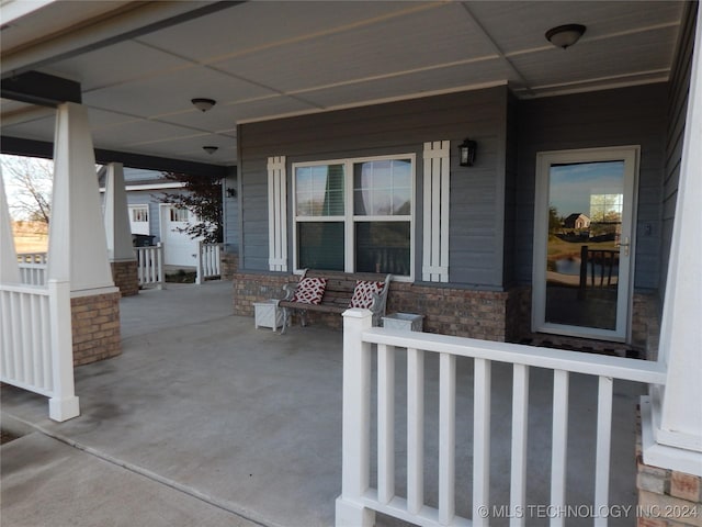 2270 E 154th St, Skiatook, OK 74070 - view of porch