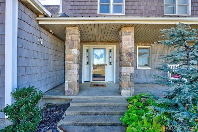 view of property entrance