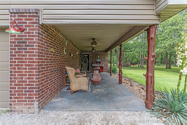 view of patio / terrace with ceiling fan