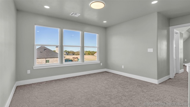 684 Chateau Bnd, Ardmore, OK 73401 - carpeted spare room featuring recessed lighting