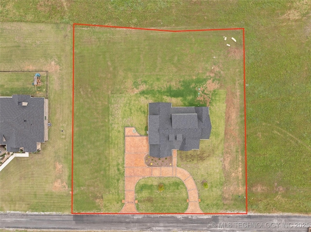 684 Chateau Bnd, Ardmore, OK 73401 - view from above of property featuring property boundaries highlighted