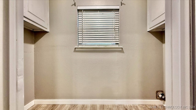 washroom featuring light wood-type flooring