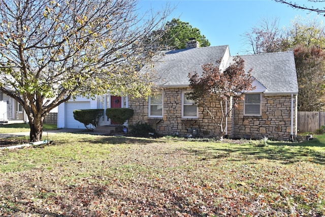 view of front of home with a front lawn