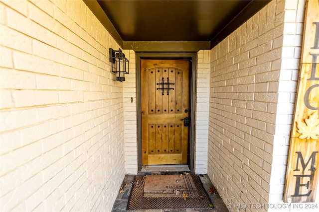 view of entrance to property