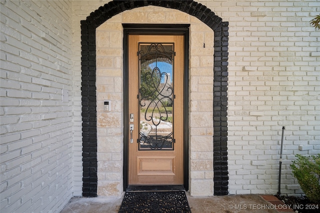 view of entrance to property