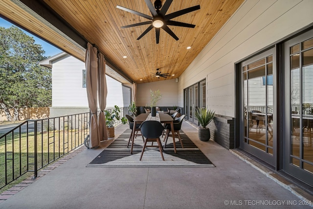 balcony with ceiling fan