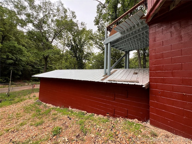 view of home's exterior