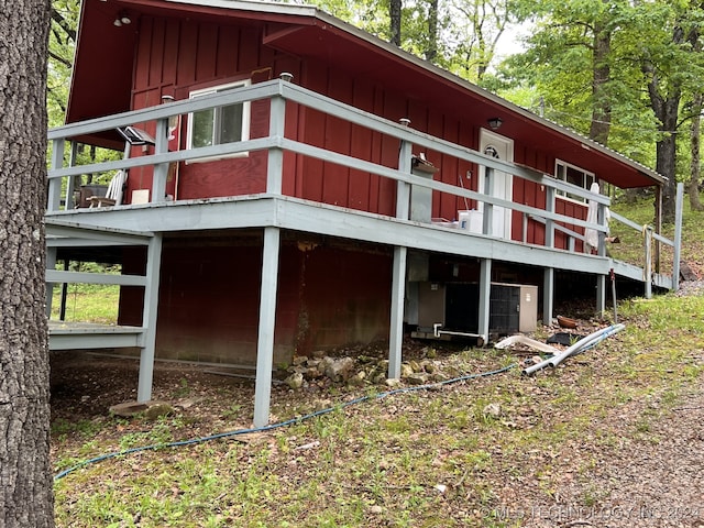 view of home's exterior