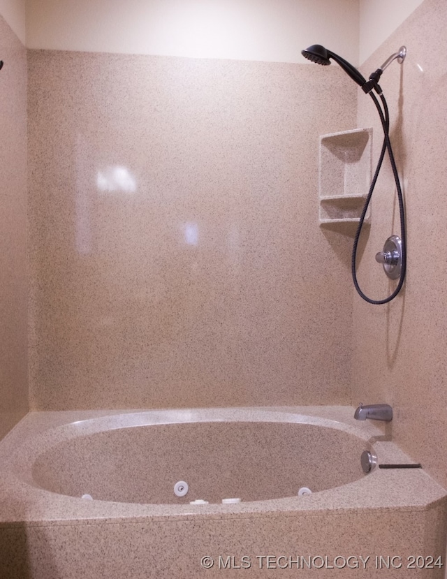 bathroom featuring shower / tub combination