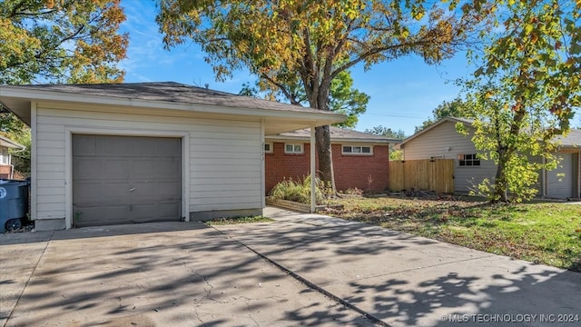 view of front of property