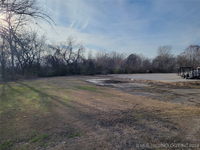 Listing photo 3 for 0001 S 298th E Ave, Coweta OK 74429