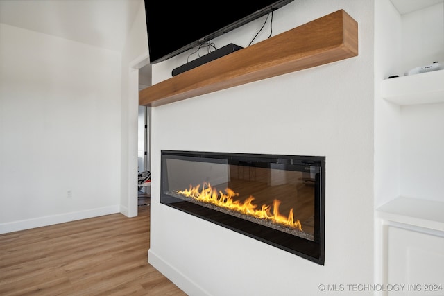 room details featuring hardwood / wood-style flooring