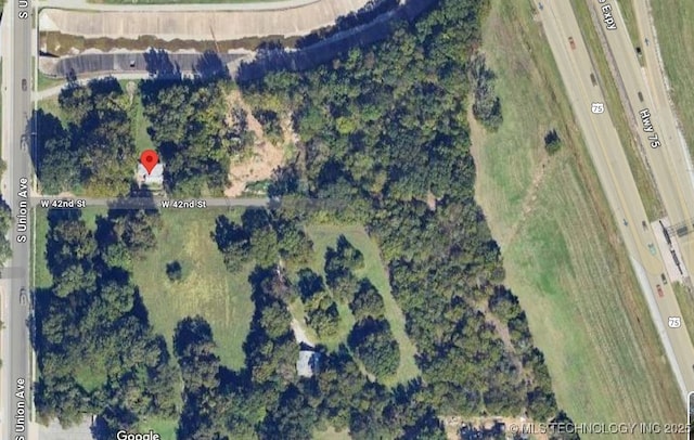 1535 W 42nd St, Tulsa, OK 74107 - photo 2