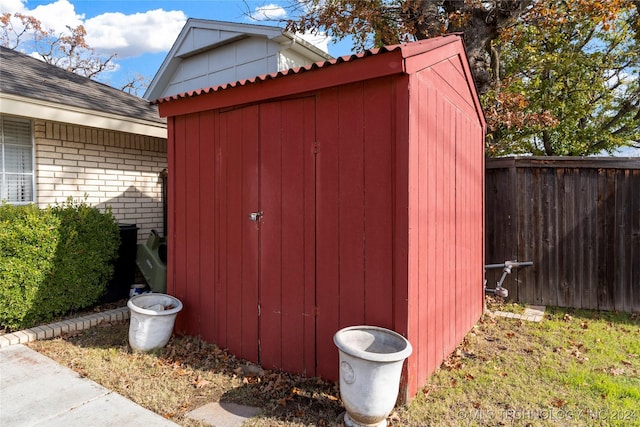 view of outdoor structure