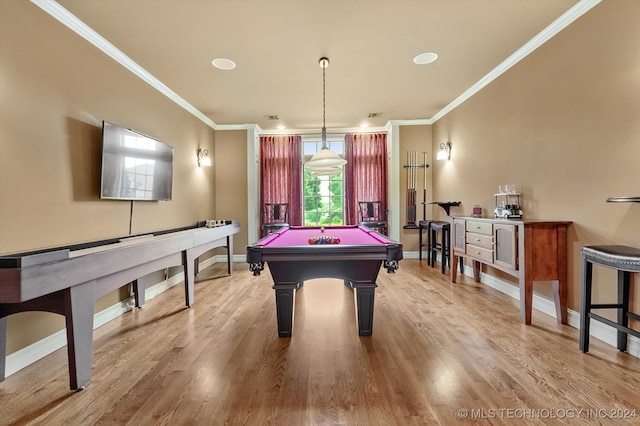 recreation room featuring light hardwood / wood-style floors, ornamental molding, and pool table