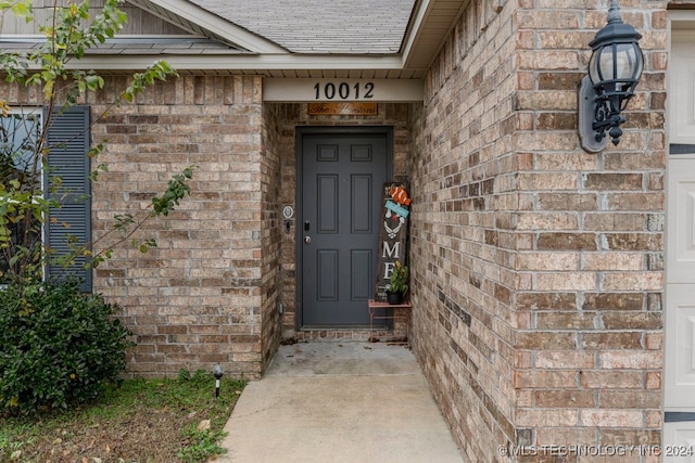 view of property entrance