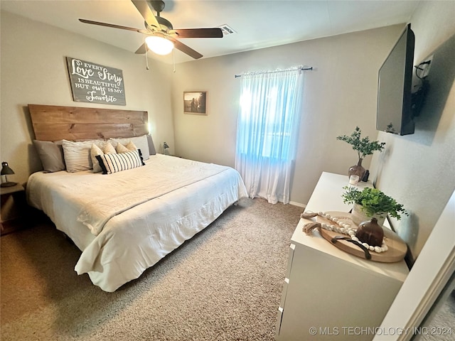 bedroom with carpet flooring and ceiling fan