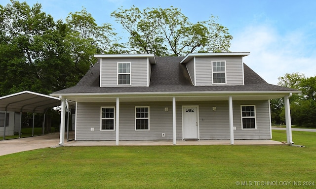 view of front facade featuring a porch, a carport, and a front lawn