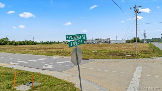 W 161st St, Glenpool, OK 74033