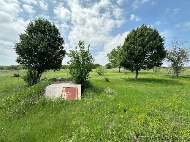 340 Clay Hl, Lone Grove, OK 73443 - view of yard with a rural view