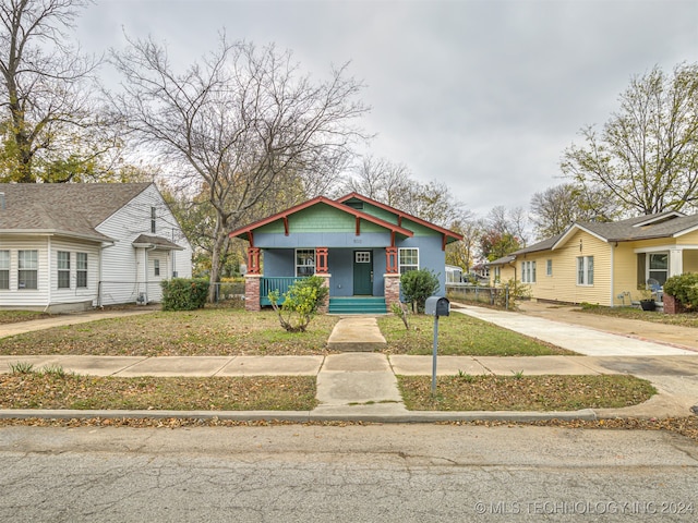 bungalow featuring a porch