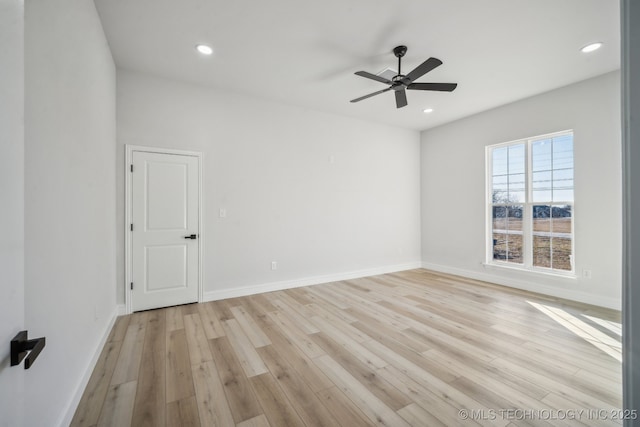 empty room featuring light wood-style floors, baseboards, a ceiling fan, and recessed lighting