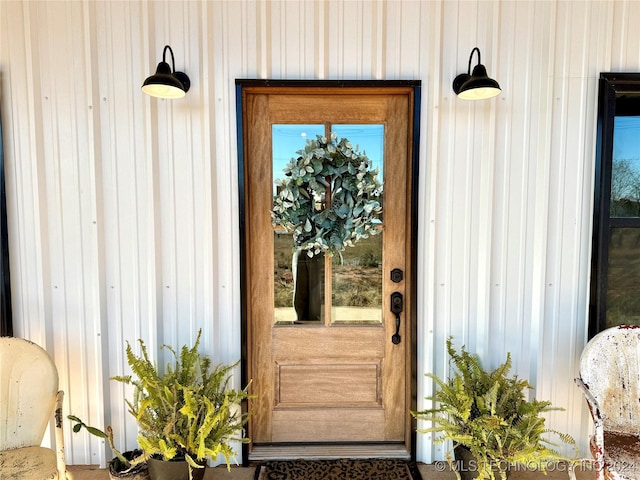 view of property entrance